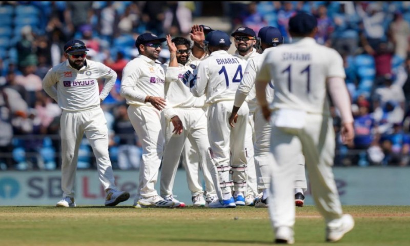 জাদেজার কব্জির মোচড়ে ছিটকে গেল অস্ট্রেলিয়া, ১৭৭-এ ধ্বংস ক্যাঙারুরা 12