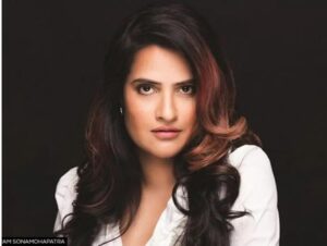 সলমানের বিরুদ্ধে মুখ খোলা অপরাধ, জীবন তছনছ হয়ে যায় এই গায়িকার 2