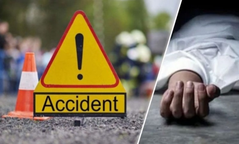 মুর্শিদাবাদে টোটোকে ধাক্কা বোলেরোর পথ দুর্ঘটনায় মৃত ১ মহিলা! 7